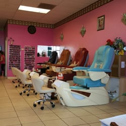 Top One Nail Salon