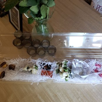Floral 101 - Prom flowers with chocolates - Floral Designers Near Me - Lomita, California Floral 101 - Prom flowers with chocolates - Floral Designers Near Me - Lomita, California