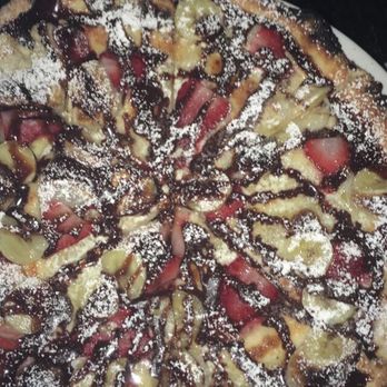 Bellini - Nutella pizza - calories don't count - Italian Near Me - New York, New York Bellini - Nutella pizza - calories don't count - Italian Near Me - New York, New York