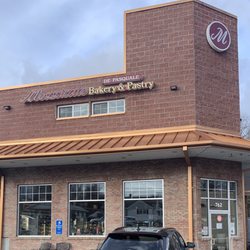 Mozzicato -De Pasquale's Bakery & Pastry Shop