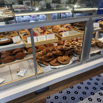 Paris Baguette - Bakeries Near Me - Honolulu, Hawaii Paris Baguette - Bakeries Near Me - Honolulu, Hawaii