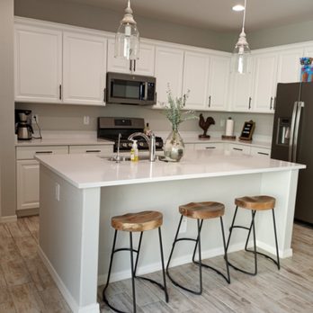 Eli's Cleaning Services - Home Cleaning Near Me
