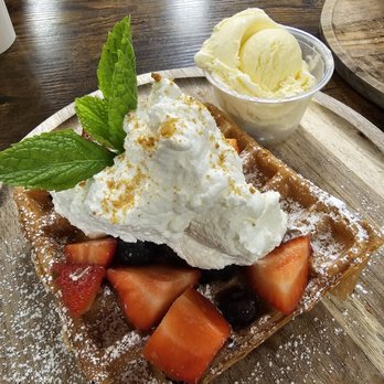 Waffle and Berry - Waffles Near Me - Honolulu, Hawaii