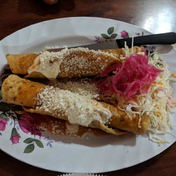 El Valle Latino Grill - Honduran Near Me - Gulfport, Mississippi