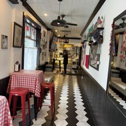 Sparo’s Deli & Catering