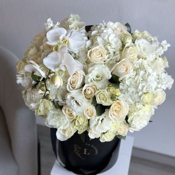 La Fleurel - Florists Near Me - Valley Village, California La Fleurel - Florists Near Me - Valley Village, California
