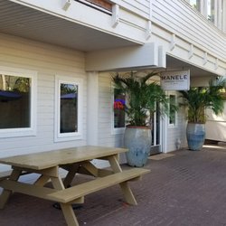 Manele General Store