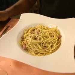 Restaurant du Lion d'Or - Pasta carbonara - nothing special, I would say, try something else.