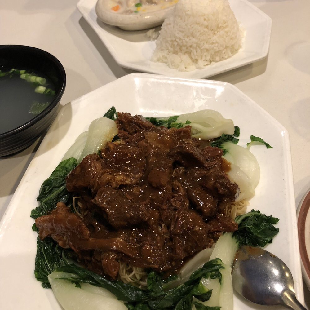 Shooting Star Cafe - Beef Stew Lo Mein - Desserts Near Me - Oakland, California Shooting Star Cafe - Beef Stew Lo Mein - Desserts Near Me - Oakland, California