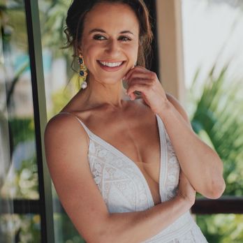 Luxe Beauty Experts - Makeup Artists Near Me