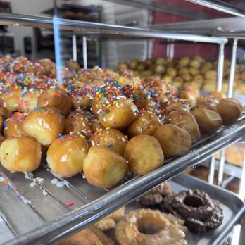 Clovis Donuts - Donuts Near Me - Clovis, California