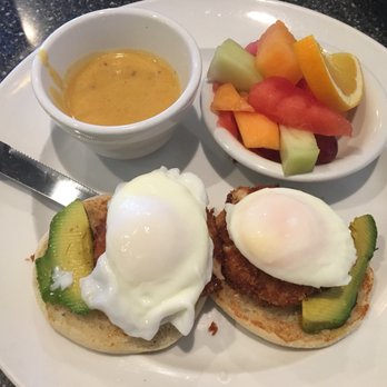 The Trails Eatery - Crab cake bene - Breakfast & Brunch Near Me - San Diego, California The Trails Eatery - Crab cake bene - Breakfast & Brunch Near Me - San Diego, California