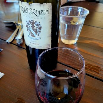 Robert Renzoni Vineyards - Wineries Near Me - Temecula, California