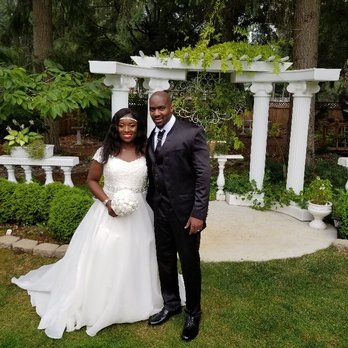 Ceremonies By Sage - Wedding at Villa Rose Gardens in Bellevue - Officiants Near Me Ceremonies By Sage - Wedding at Villa Rose Gardens in Bellevue - Officiants Near Me