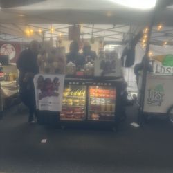 Uptown Harlem Market - Chic treatz bakery, Omg banana cheesecake