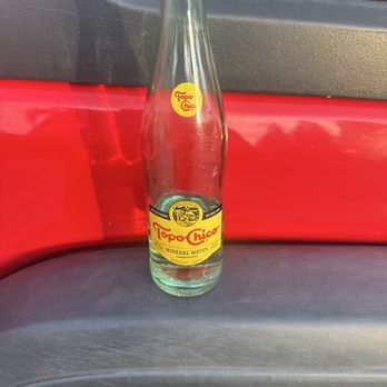 Carroll’s Cafe - Too on Jeep - Cafes Near Me - Manteca, California