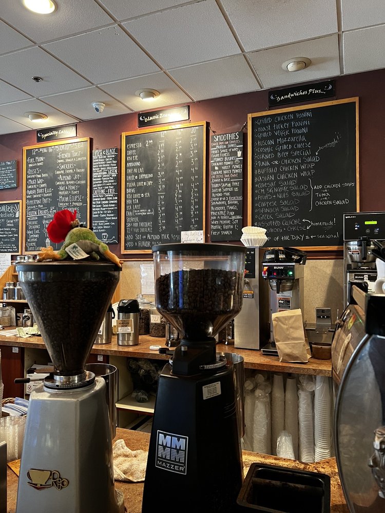 CRESCENT MOON COFFEE & TEA Updated August 2024 70 Photos & 113