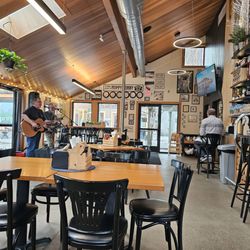 Cherry Public House - Live Music