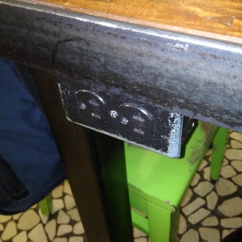 La Grande Orange - Power outlets in the big tables - Pizza Near Me - Phoenix, Arizona La Grande Orange - Power outlets in the big tables - Pizza Near Me - Phoenix, Arizona