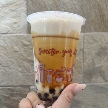 85°C Bakery Cafe-Irvine - Coffee & Tea Near Me - Irvine, California