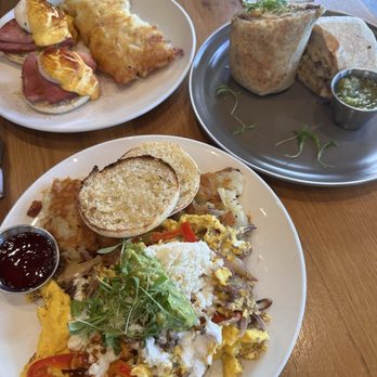 Poached Kitchen - House Benedict Machaca Scramble Brunch Burrito - Breakfast & Brunch Near Me - Irvine, California Poached Kitchen - House Benedict Machaca Scramble Brunch Burrito - Breakfast & Brunch Near Me - Irvine, California