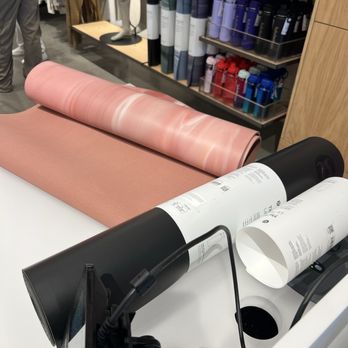 lululemon - Exchanged 5mm pink mat for the black 5mm mat - Sports Wear Near Me - San Diego, California lululemon - Exchanged 5mm pink mat for the black 5mm mat - Sports Wear Near Me - San Diego, California
