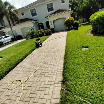 Waynes Pressure Washing Services - Pressure Washers Near Me - Cape Coral, Florida Waynes Pressure Washing Services - Pressure Washers Near Me - Cape Coral, Florida