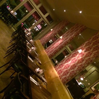 Chez Bob - British Near Me - London, XGL