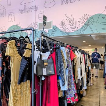 Dresscue - Inside - Used, Vintage & Consignment Near Me - Los Angeles, California Dresscue - Inside - Used, Vintage & Consignment Near Me - Los Angeles, California