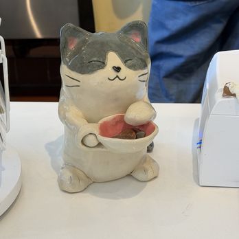 Nabi Cat Cafe - Desk decor - Themed Cafes Near Me - Santa Clara, California Nabi Cat Cafe - Desk decor - Themed Cafes Near Me - Santa Clara, California