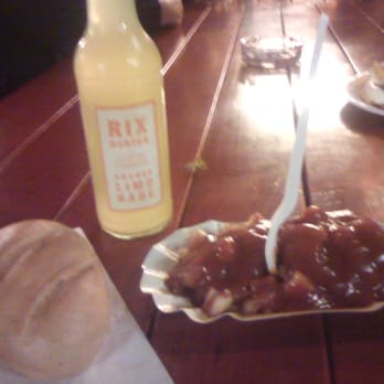 Marian's Imbiss Lichtenblau - Currywurst im Darm, scharfe Zwiebeln, Brötchen. Was trinkt der Rixdorfer? Rixdorfer Orange Brause ;-) - Curry Sausage Near Me - Berlin, BE Marian's Imbiss Lichtenblau - Currywurst im Darm, scharfe Zwiebeln, Brötchen. Was trinkt der Rixdorfer? Rixdorfer Orange Brause ;-) - Curry Sausage Near Me - Berlin, BE