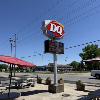 Dairy Queen Ltd Brazier - Exterior sign - Ice Cream & Frozen Yogurt Near Me - Highland, Indiana