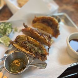Del Barrio Cafe - Birria tacos