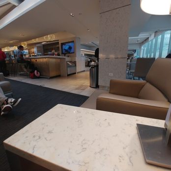 SP+ Parking - Airport Lounges Near Me - Chicago, Illinois