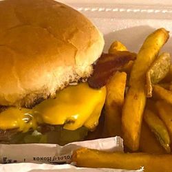 carrie shak - The best burgers in the area