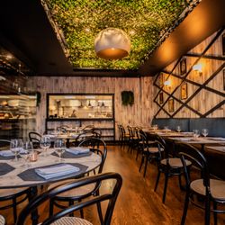 Bonne Vie Cafe & Bistro
