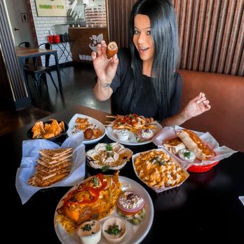 Hummus and Pita - Mediterranean Near Me - Overland Park, Kansas Hummus and Pita - Mediterranean Near Me - Overland Park, Kansas