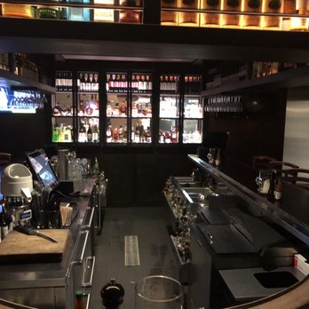 131 MAIN Restaurant - Nice bar - New American Near Me - Charlotte, North Carolina 131 MAIN Restaurant - Nice bar - New American Near Me - Charlotte, North Carolina