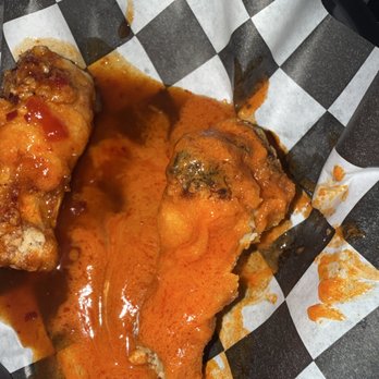 The Bar - Uptown - Buffalo wings - - Sports Bars Near Me - Phoenix, Arizona The Bar - Uptown - Buffalo wings - - Sports Bars Near Me - Phoenix, Arizona