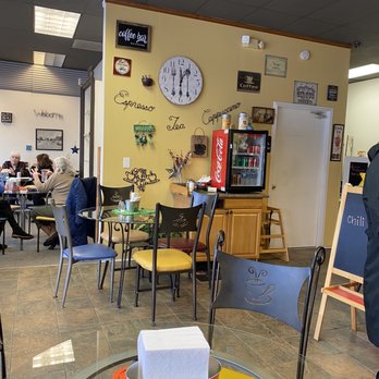 The Lunch Cafe - people sitting at tables and eating - Sandwiches Near Me - Berkley, Michigan The Lunch Cafe - people sitting at tables and eating - Sandwiches Near Me - Berkley, Michigan