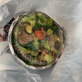Diana Restaurant - a tin foil container filled with broccoli, carrots, and beef - Chinese Near Me - Drumheller, Alberta Diana Restaurant - a tin foil container filled with broccoli, carrots, and beef - Chinese Near Me - Drumheller, Alberta
