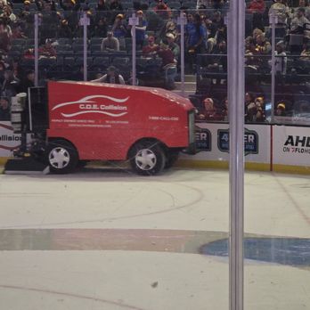 Chicago Wolves - Amateur Sports Teams Near Me - Rosemont, Illinois
