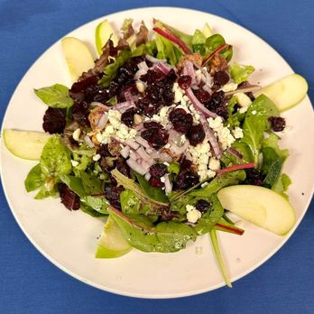 Anyway's Pub - Oakbrook Terrace - Lincoln Park Salad with Grilled Chicken - American Near Me - Oakbrook Terrace, Illinois