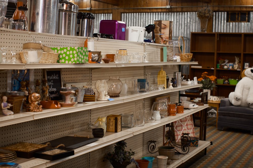 VOAWW THRIFT STORE Updated August 2024 10 Photos 430 Main St