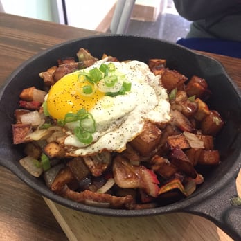 Double Chin Modern Asian Restaurant - Crispy pork belly taro skillet - Asian Fusion Near Me - Boston, Massachusetts Double Chin Modern Asian Restaurant - Crispy pork belly taro skillet - Asian Fusion Near Me - Boston, Massachusetts