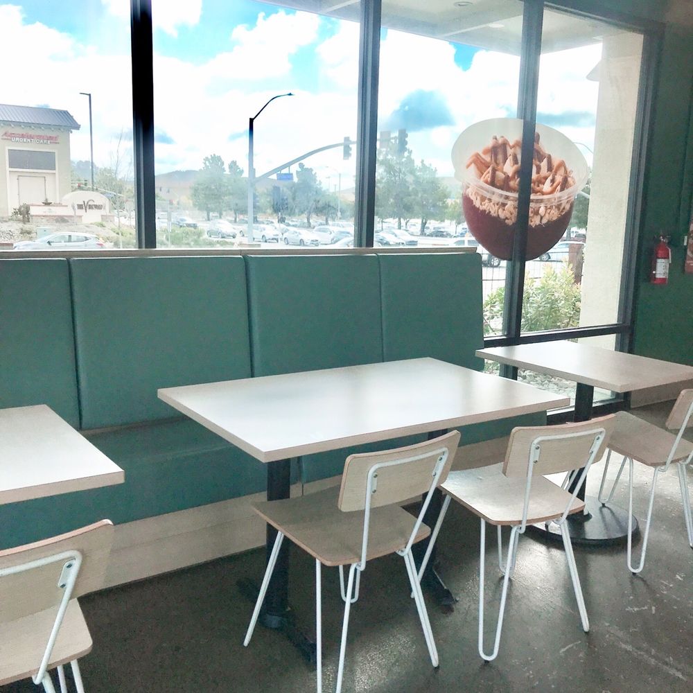 Jamba - Interior - Juice Bars & Smoothies Near Me - Murrieta, California