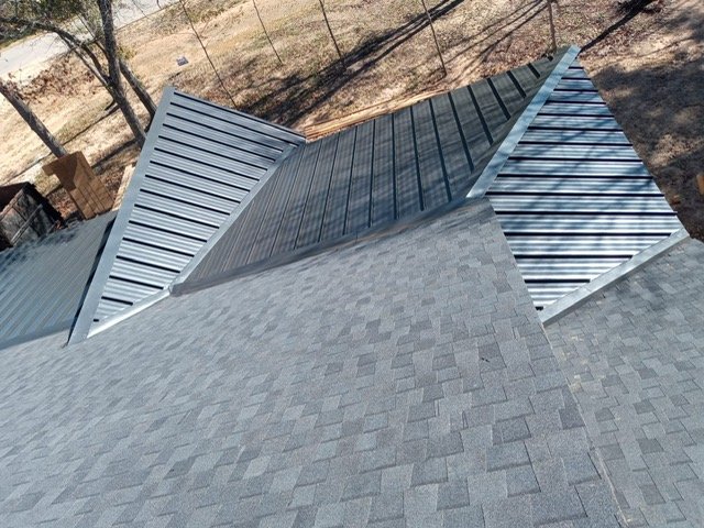 Slide of Pinedas Roofing