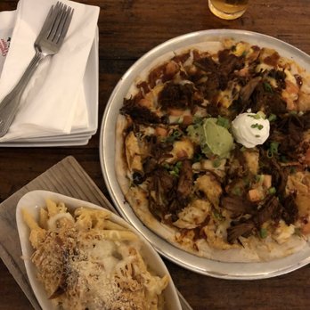 192 Brewing Company - Mac and cheese + nacho pizza - Breweries Near Me - Kenmore, Washington 192 Brewing Company - Mac and cheese + nacho pizza - Breweries Near Me - Kenmore, Washington