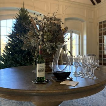 Jordan Vineyard & Winery - Wine Tours Near Me - Healdsburg, California
