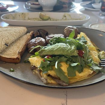 Shorebird - Omelette - Breakfast & Brunch Near Me - Sedona, Arizona Shorebird - Omelette - Breakfast & Brunch Near Me - Sedona, Arizona